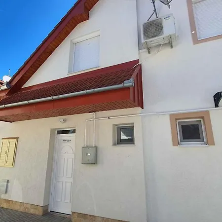 Apartment 9