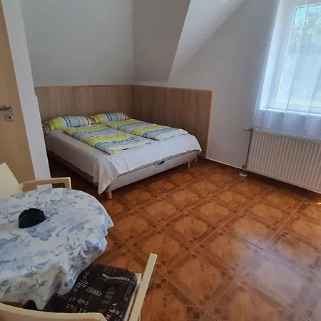 Apartment 9 Zamardi