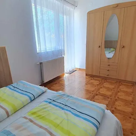 Apartment 9 *