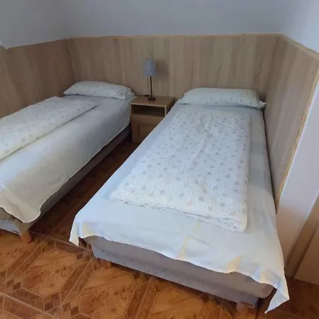 Apartment 9 *