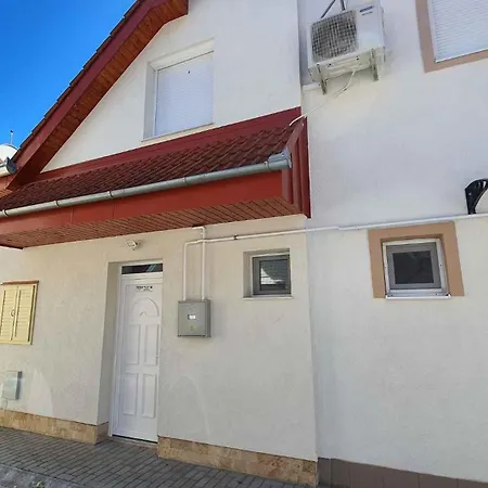 Apartment 9