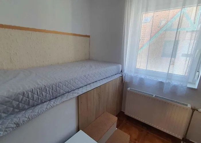 Apartmán 9 *